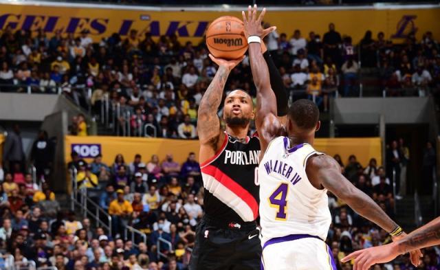 1666587090097009156.jpg Damian-Lillard-Portland-Lakers.jpg